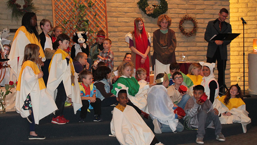 Kids in sanctuary for Christmas pageant - 2016